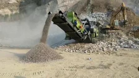 Mobiler Brecher auf Raupenrädern zum Zerkleinern und Sieben von Granit